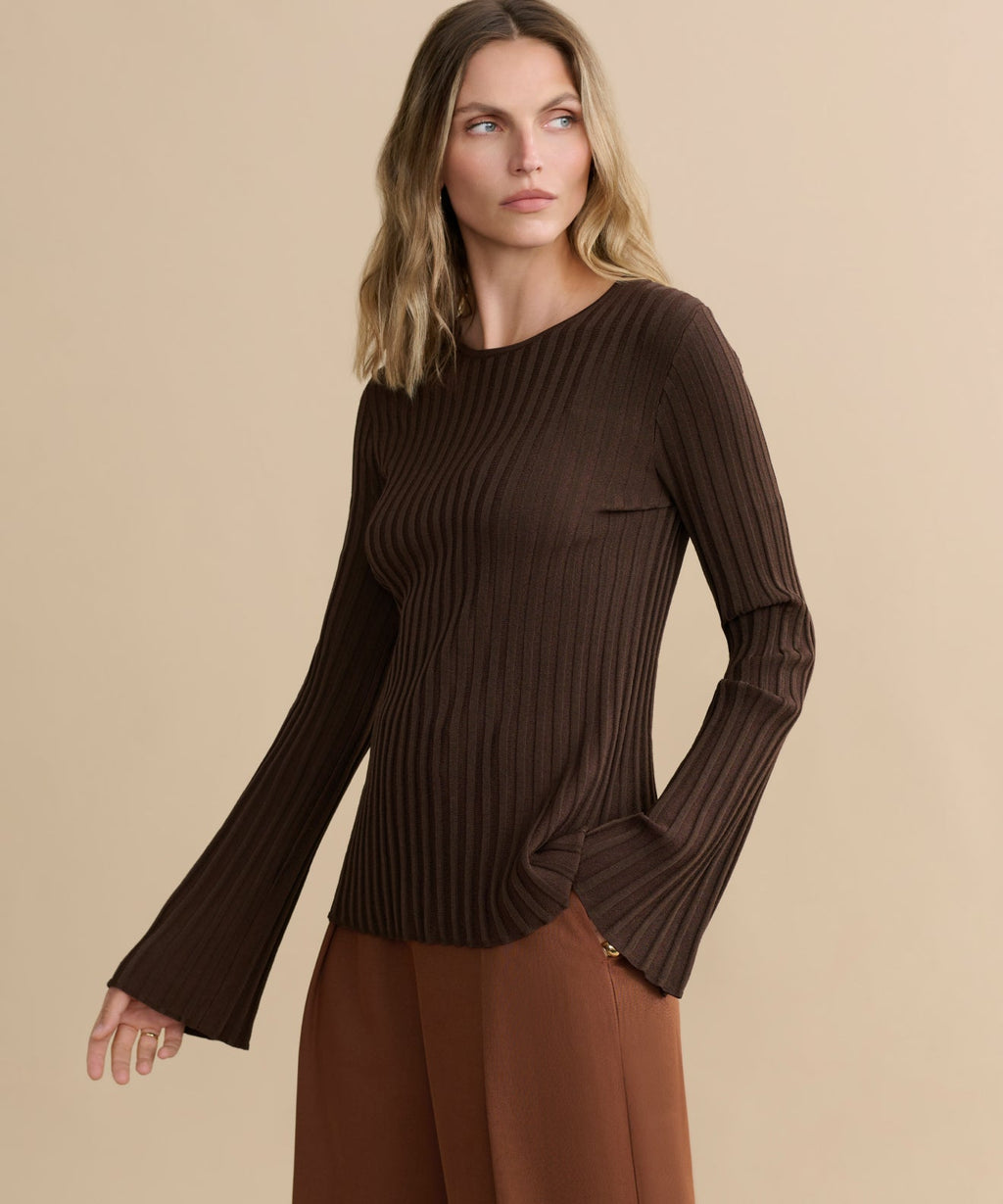 Dara Top